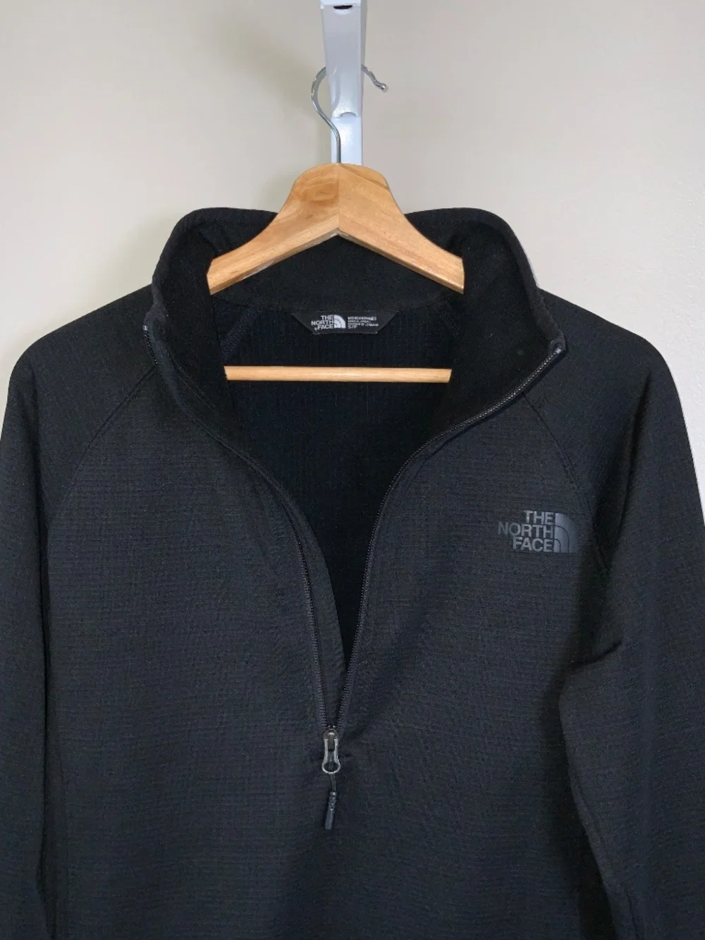 The North Face Hal Zip Textured Long Sleeve Performance Pullover